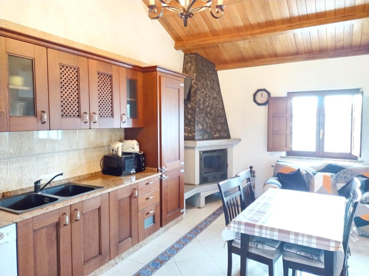 Apartamentos Navalin Tapia De Casariego Extérieur photo
