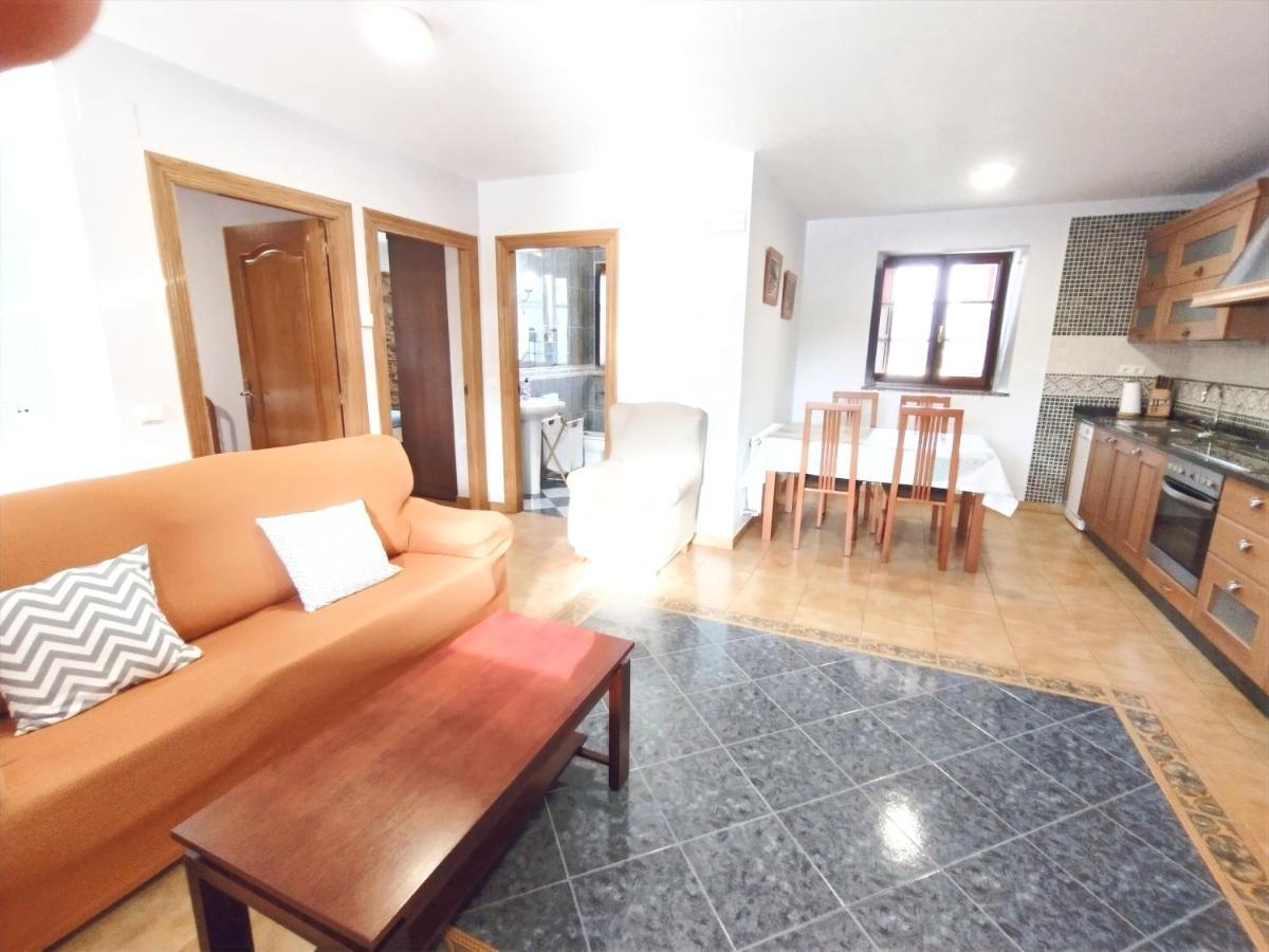 Apartamentos Navalin Tapia De Casariego Extérieur photo
