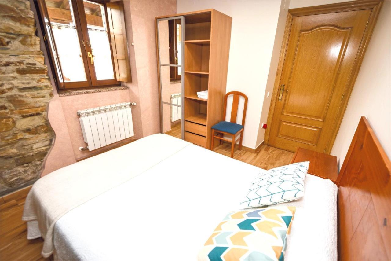 Apartamentos Navalin Tapia De Casariego Extérieur photo