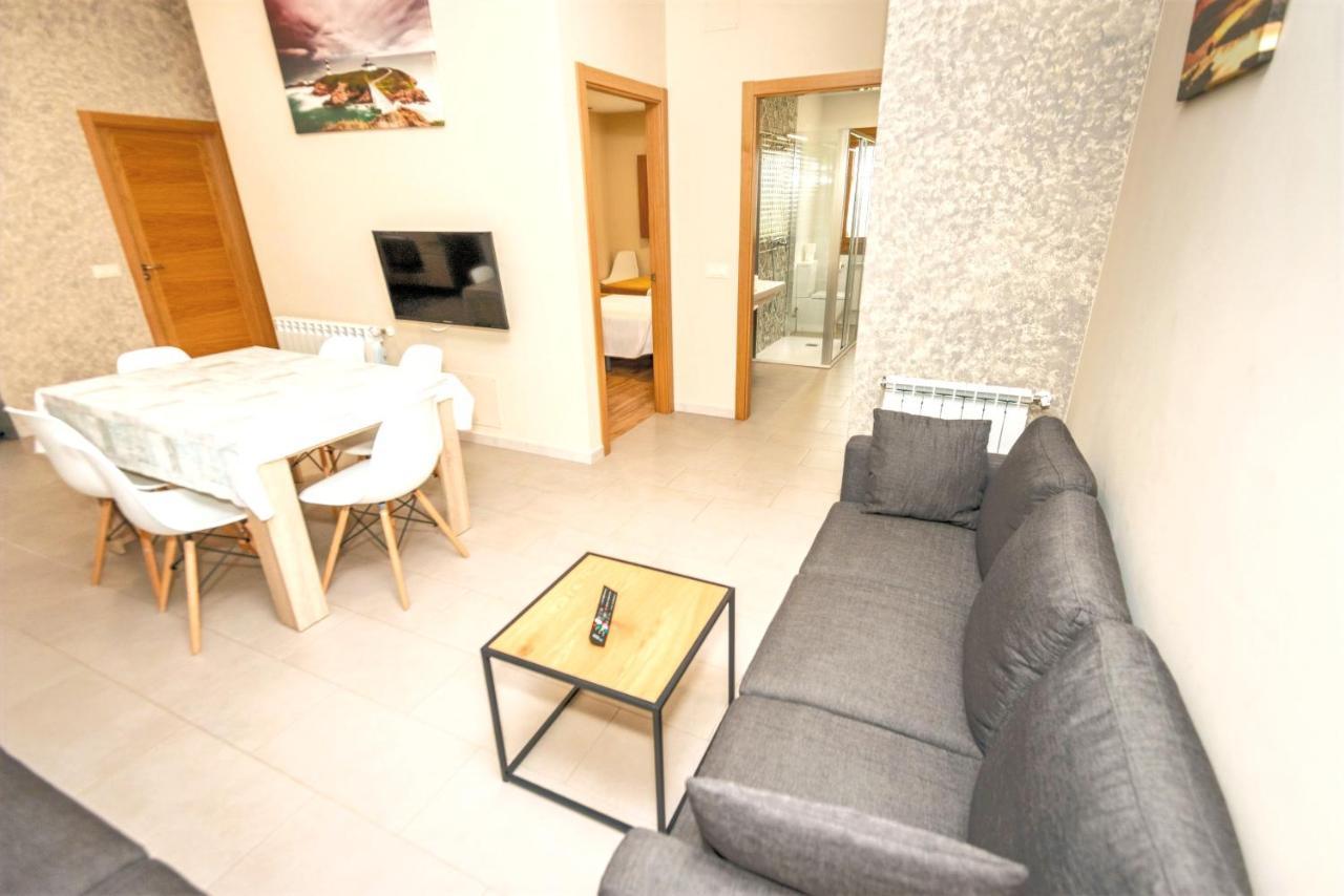 Apartamentos Navalin Tapia De Casariego Extérieur photo