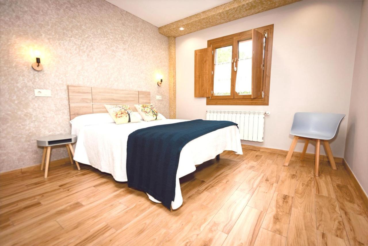Apartamentos Navalin Tapia De Casariego Extérieur photo