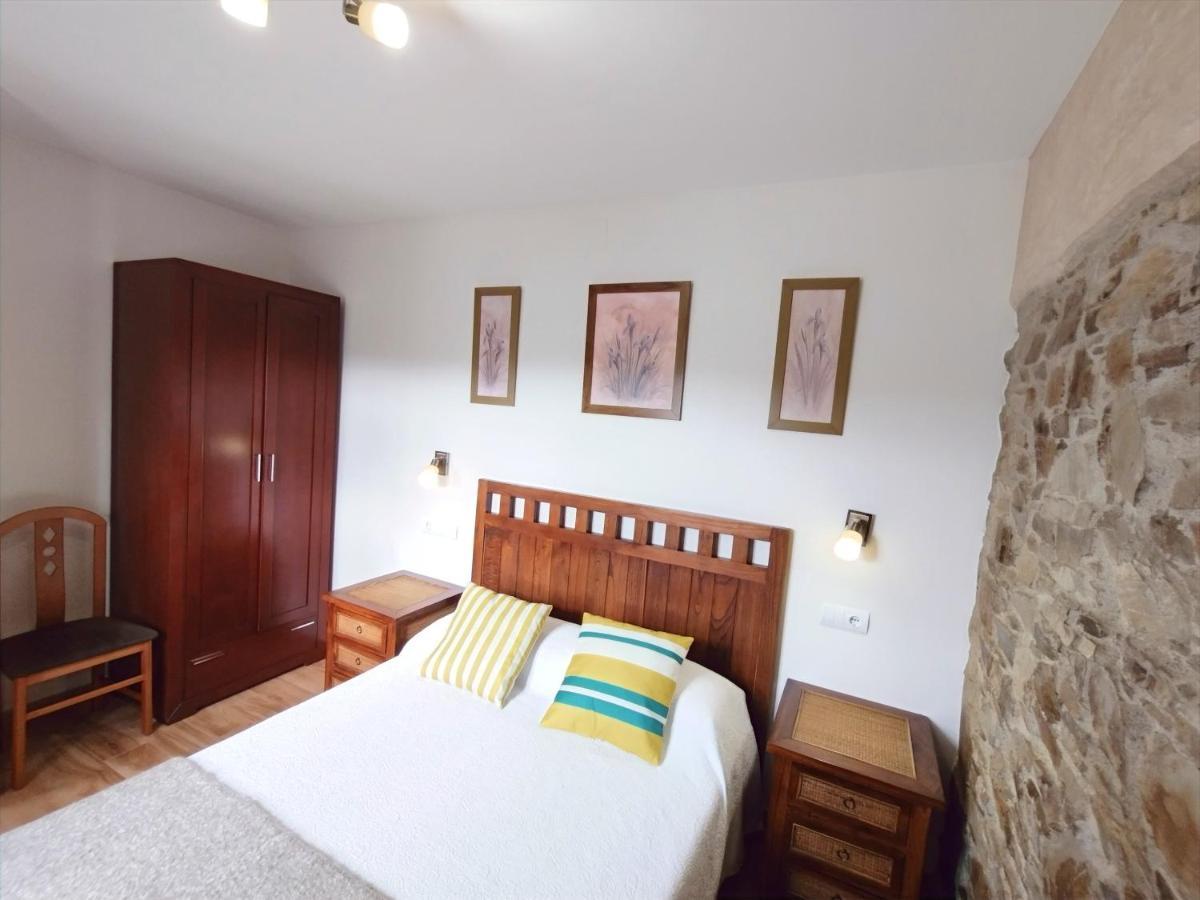 Apartamentos Navalin Tapia De Casariego Extérieur photo